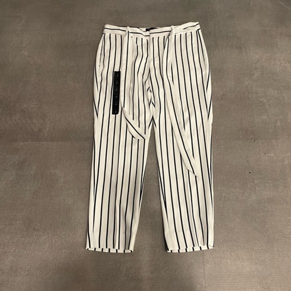 Banana Republic Mid Rise Cropped Wide Leg Pants 2P - Picture 1 of 7